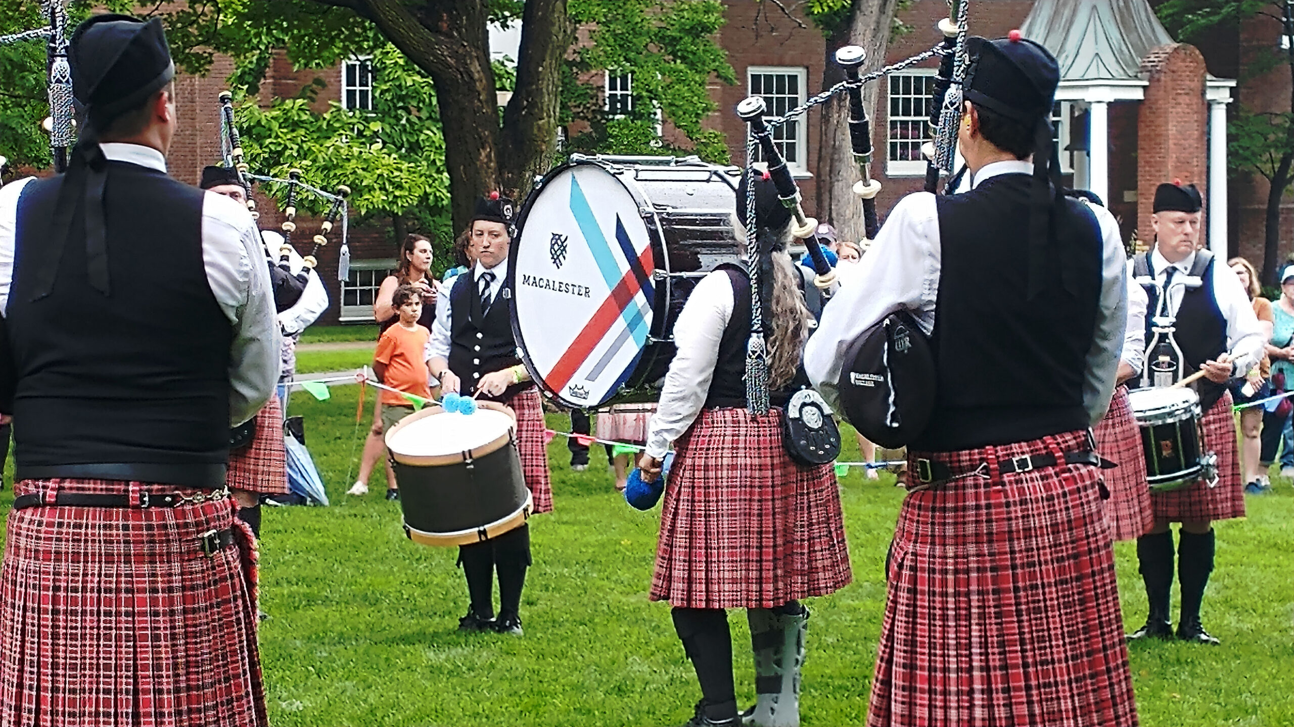 Macalester College @ 2024 Minnesota Scottish Fair & Highland Games Macalester College @ 2024 Minnesota Scottish Fair & Highland Games